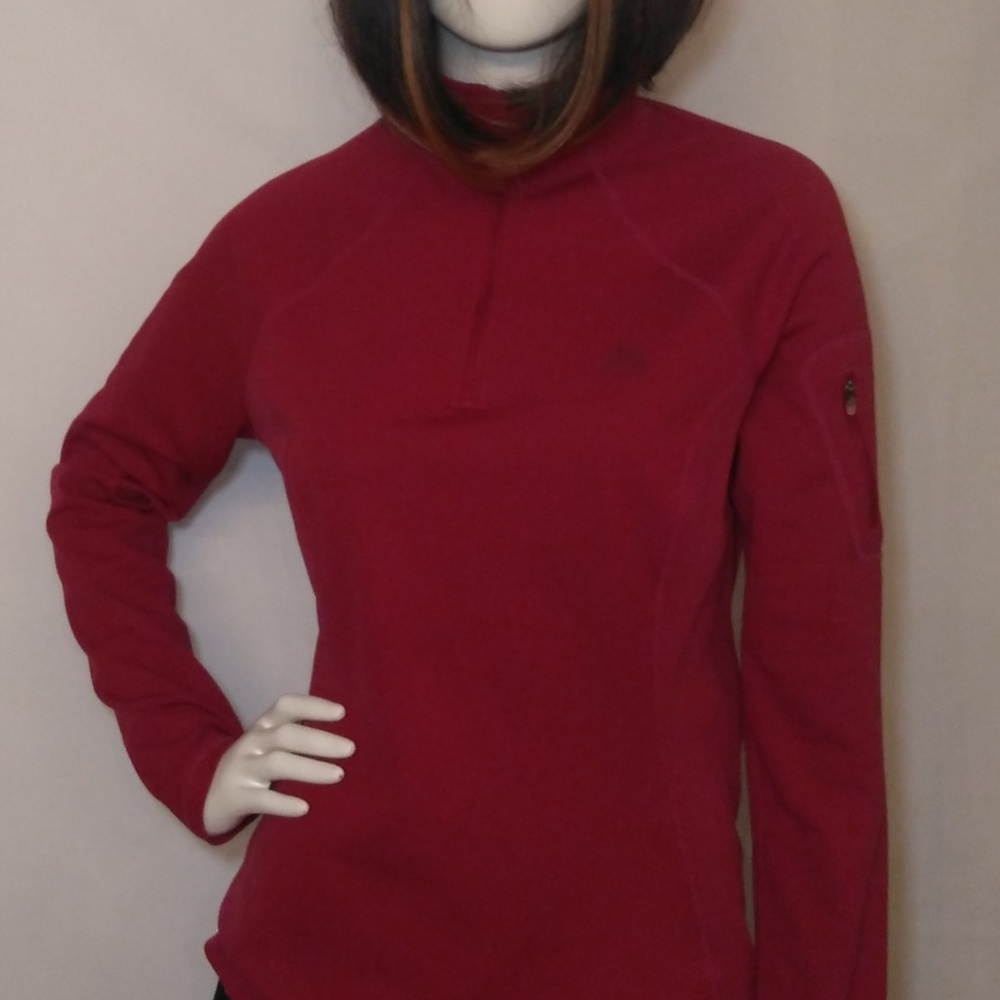 Nike Fit Dry ACG  Half Zip Athletic Pullover